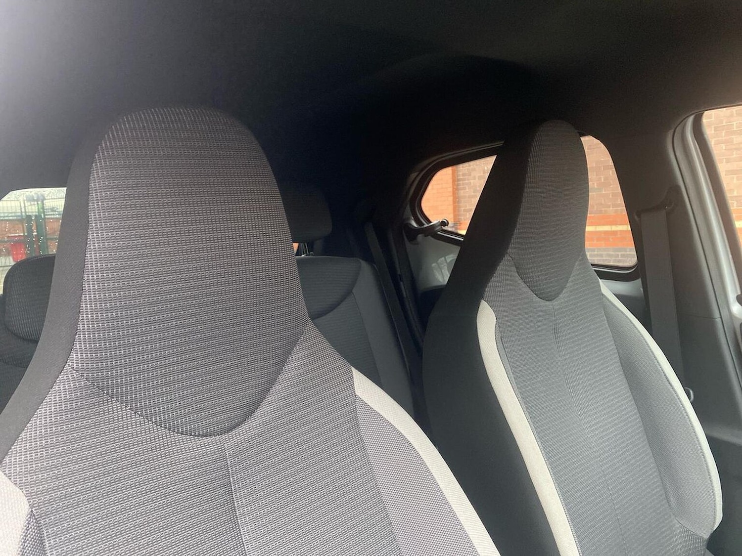 Used Toyota AYGO 2021 for sale - 76517989: Photo 30