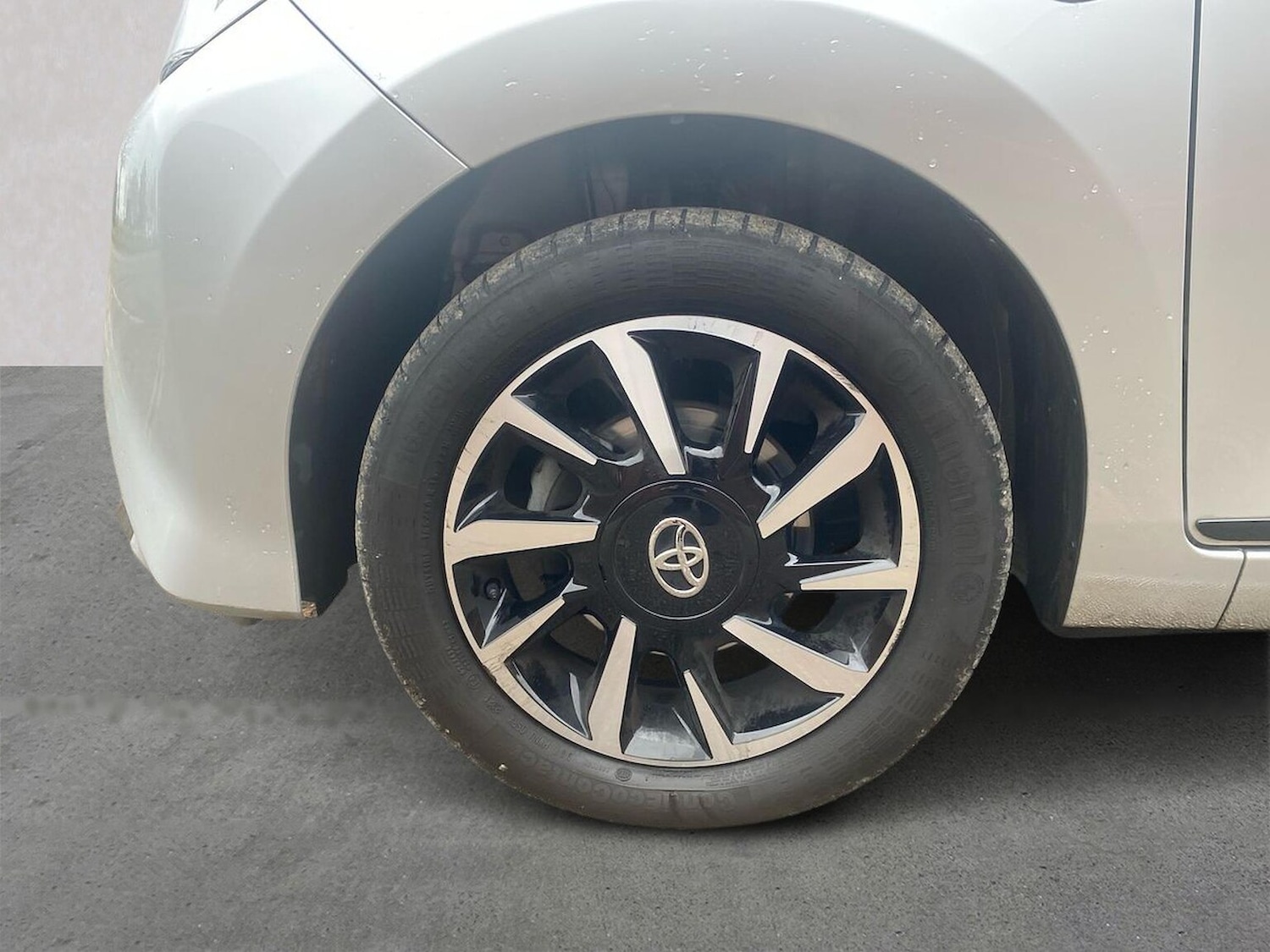 Used Toyota AYGO 2021 for sale - 76517989: Photo 6