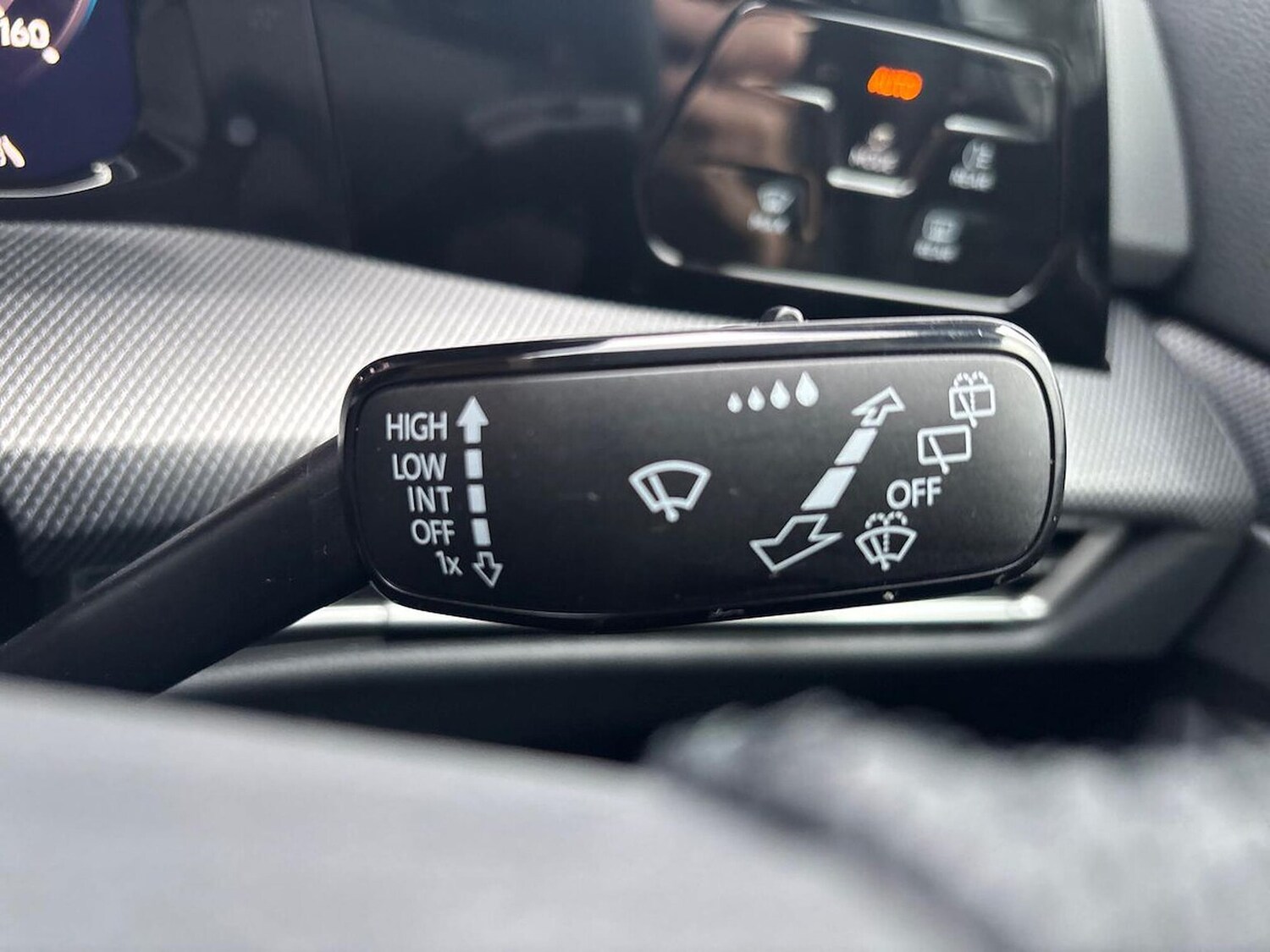 Used Volkswagen Golf 2025 for sale - 77487997: Photo 28