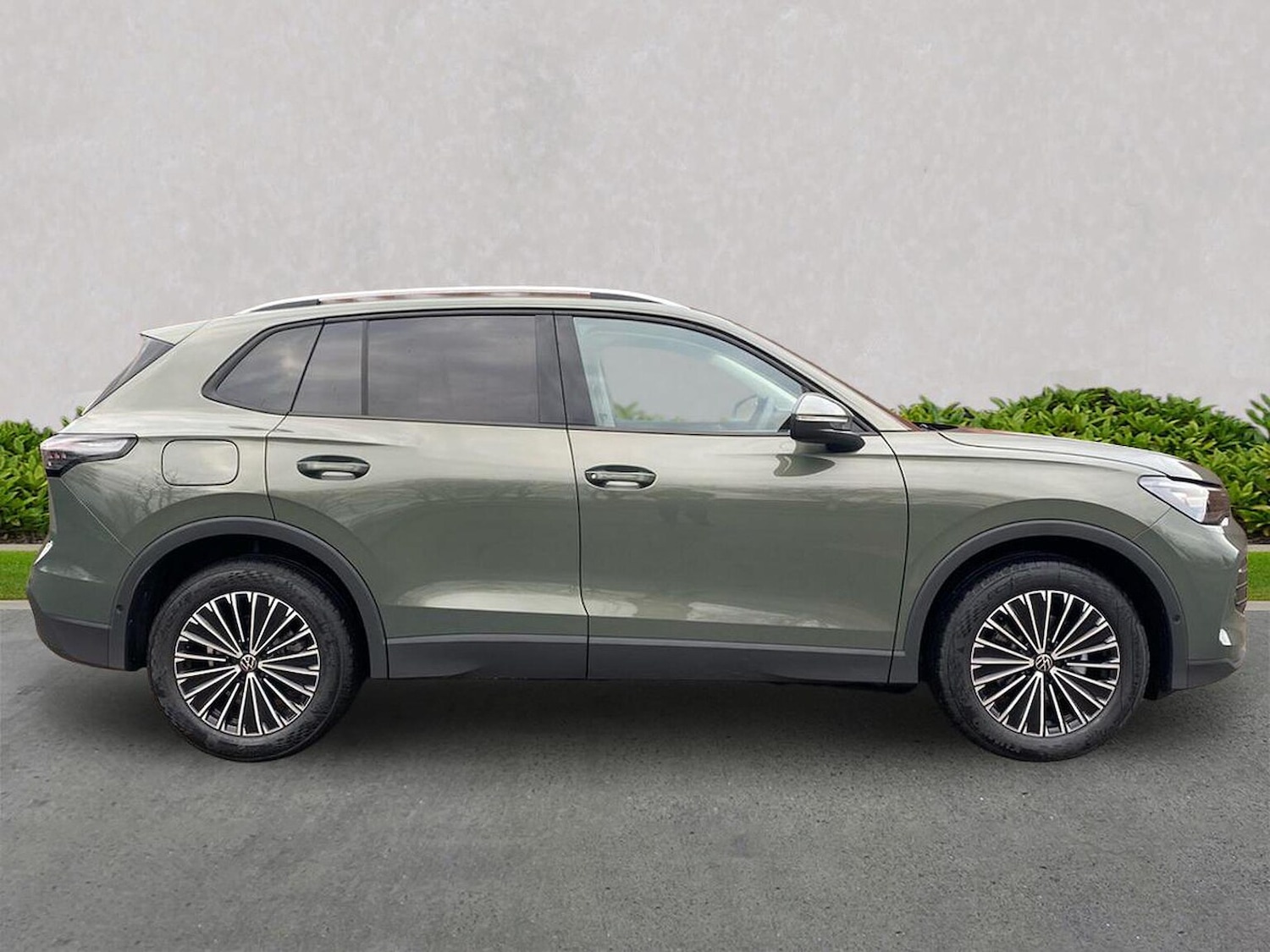 Used Volkswagen Tiguan 2026 for sale - 77639252: Photo 3