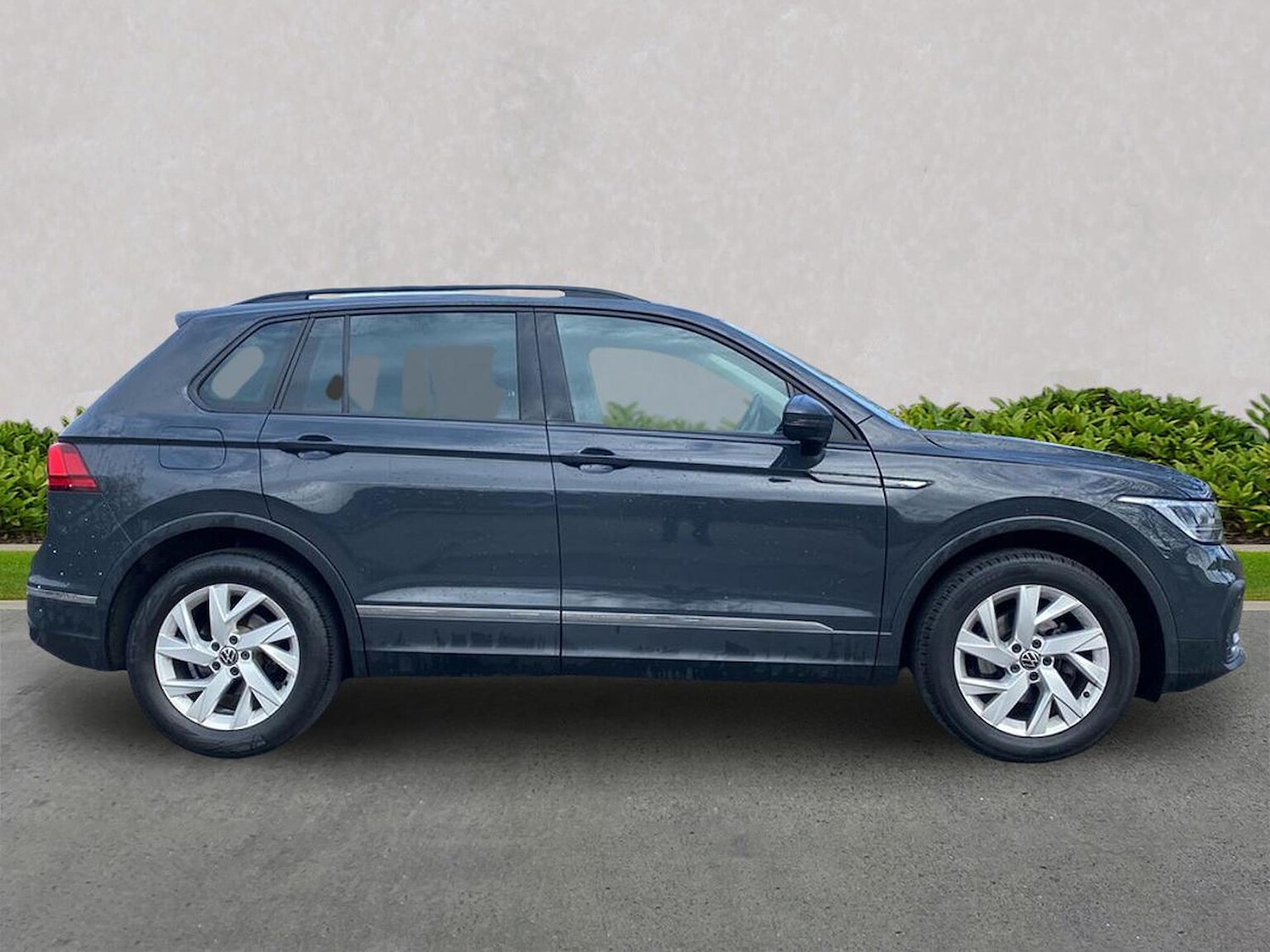 Used Volkswagen Tiguan 2021 for sale - 78139587: Photo 3