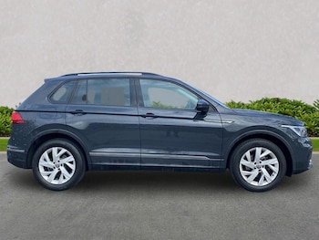 Used Volkswagen Tiguan 2021 for sale - 78139587: Photo