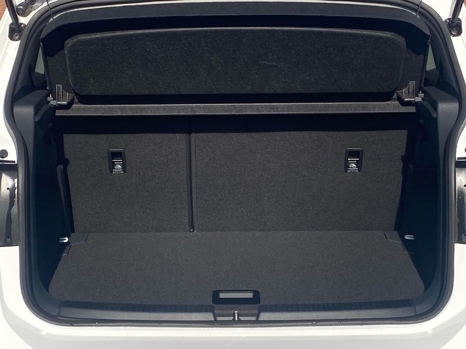 Used Volkswagen T-Cross 2025 for sale - 76187059: Photo 17