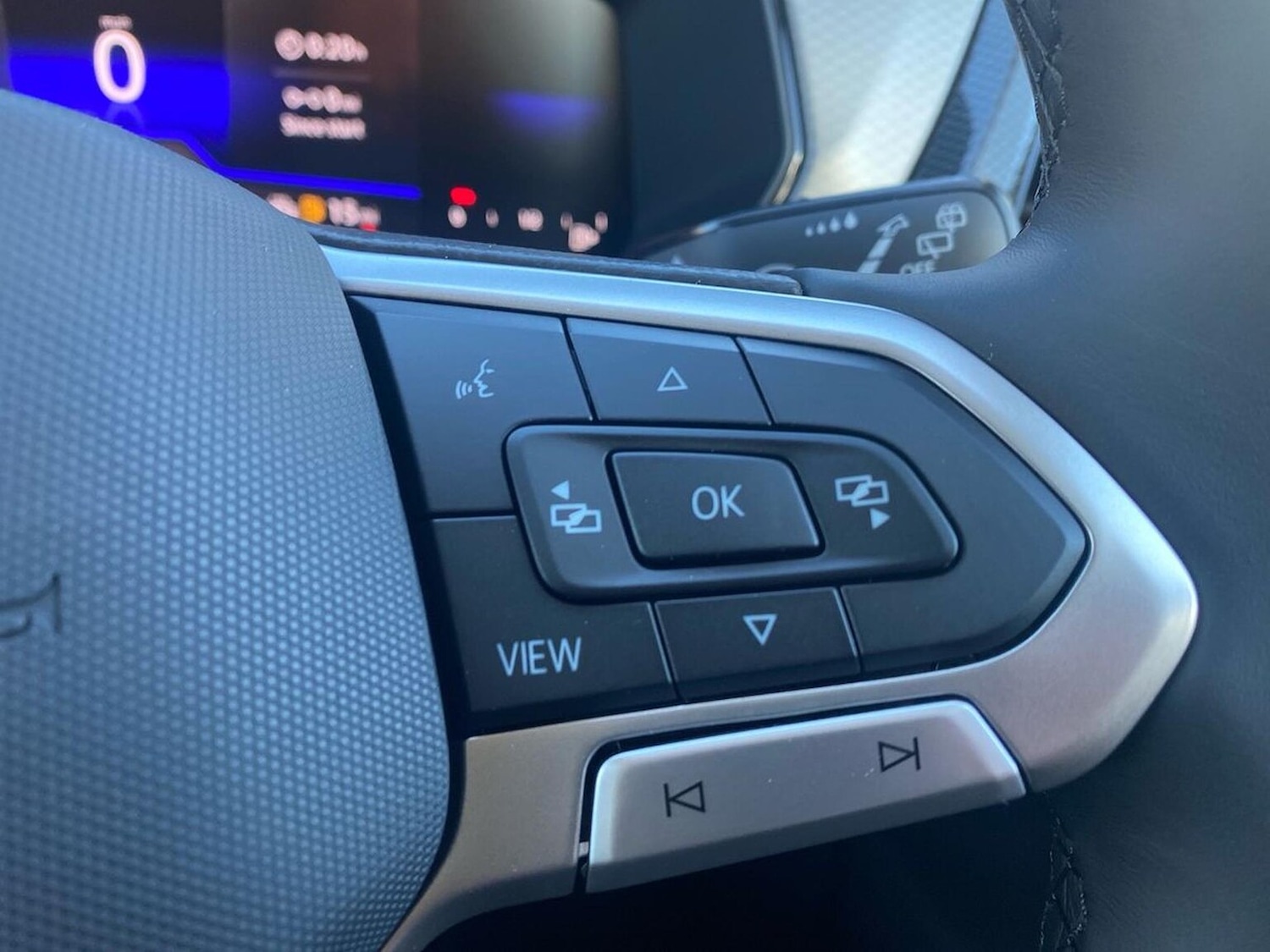 Used Volkswagen T-Cross 2025 for sale - 76187059: Photo 25