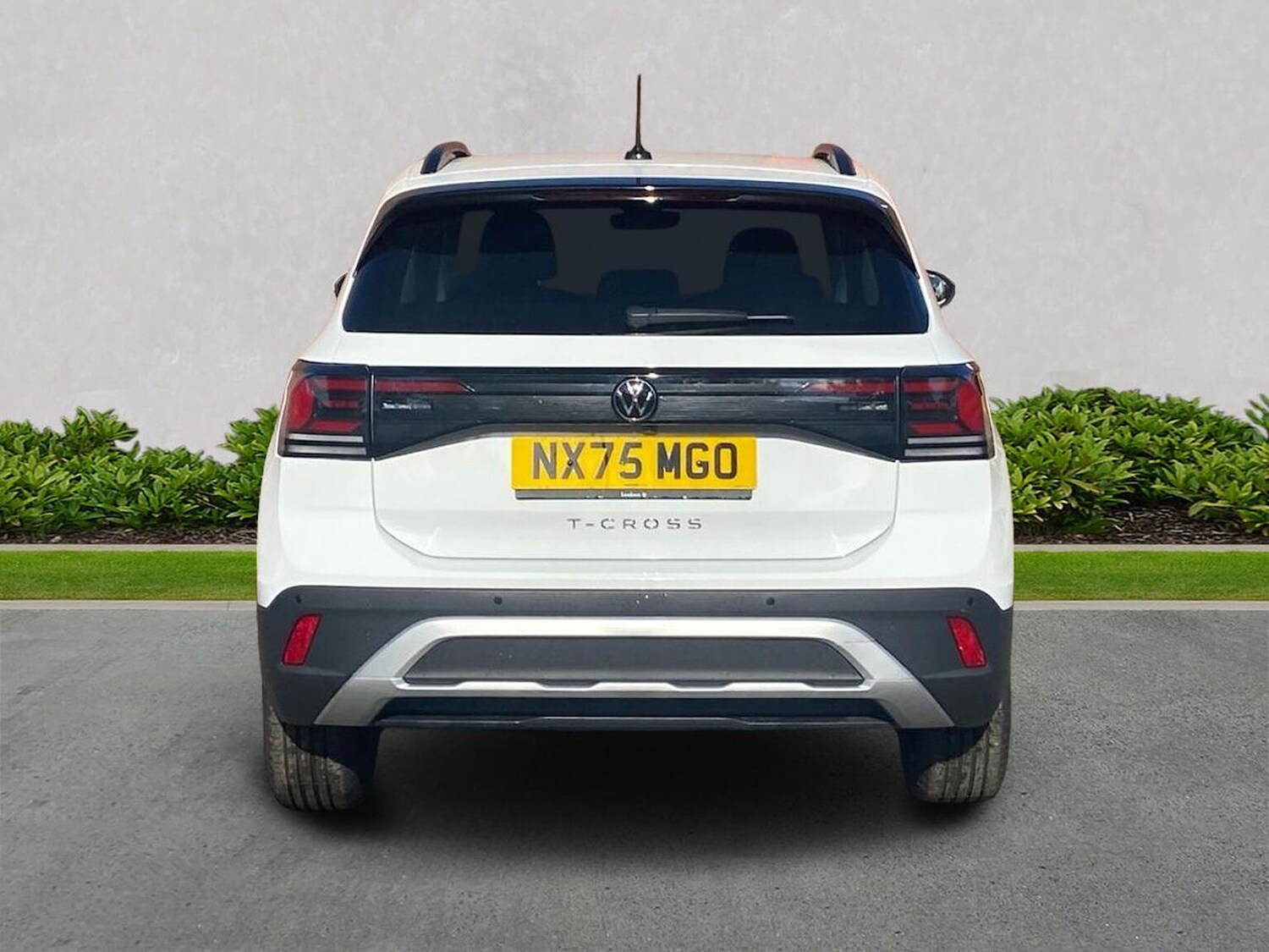 Used Volkswagen T-Cross 2025 for sale - 76187059: Photo 4