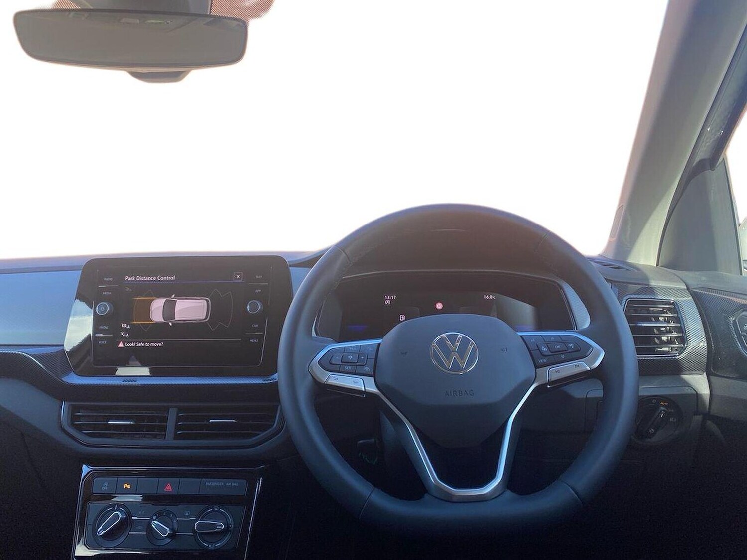 Used Volkswagen T-Cross 2025 for sale - 76187059: Photo 9