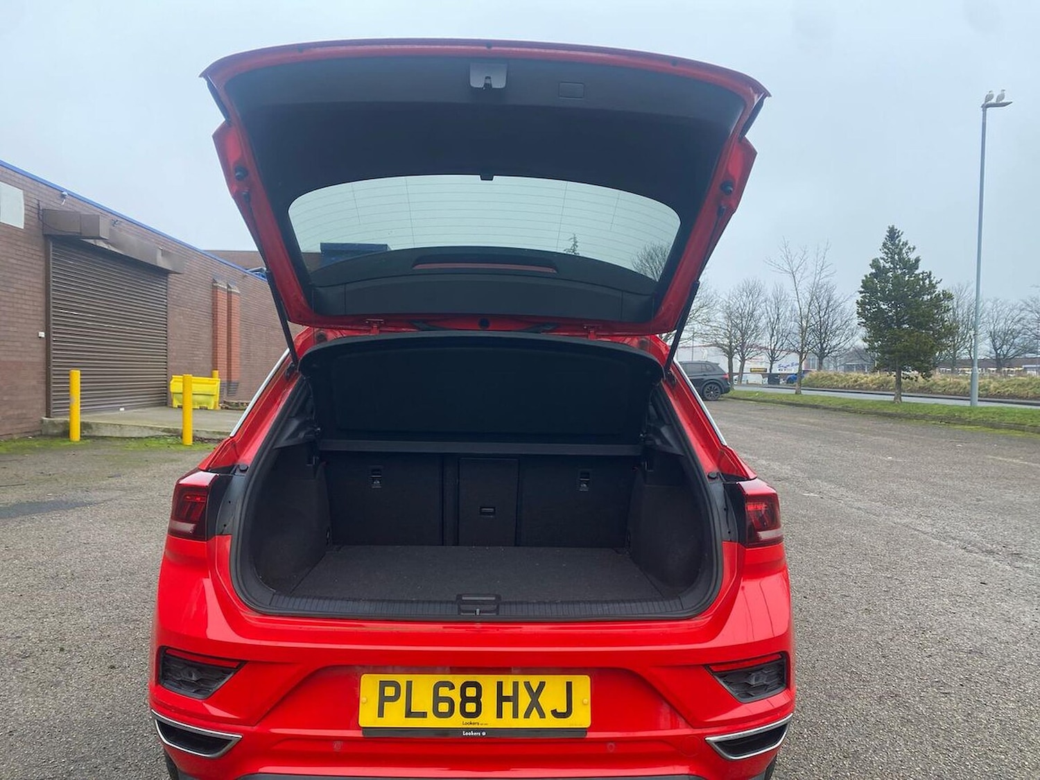 Used Volkswagen T-Roc 2019 for sale - 77676286: Photo 17