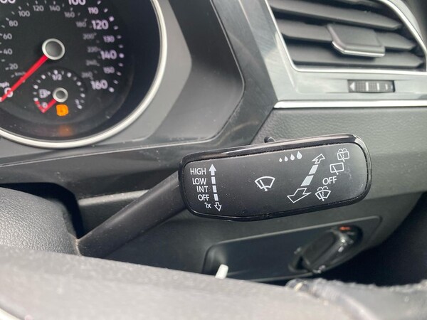 Used Volkswagen Tiguan 2022 for sale - 76011100: Photo 28