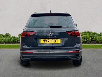 Used Volkswagen Tiguan 2022 for sale - 76011100: Photo 4