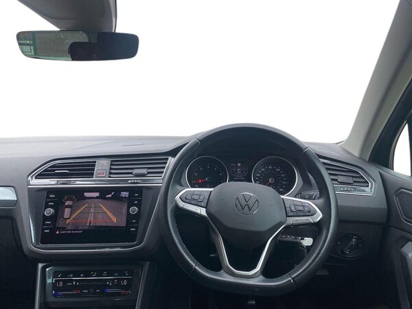 Used Volkswagen Tiguan 2022 for sale - 76011100: Photo 9