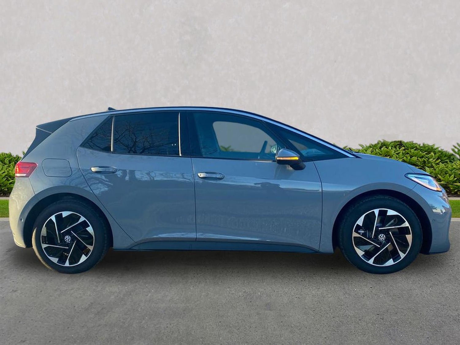 Used Volkswagen ID.3 2025 for sale - 76799405: Photo 3