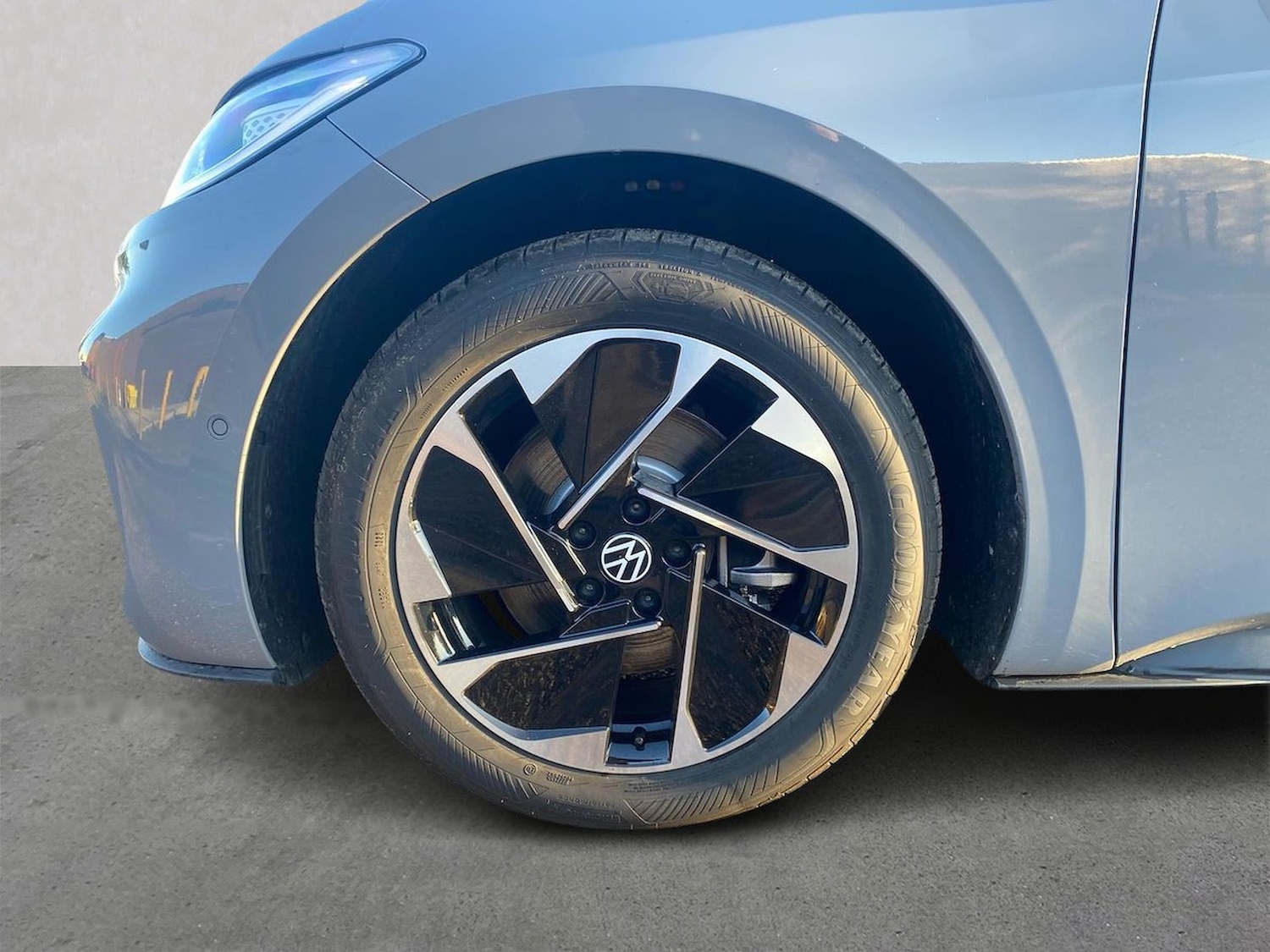 Used Volkswagen ID.3 2025 for sale - 76799405: Photo 6