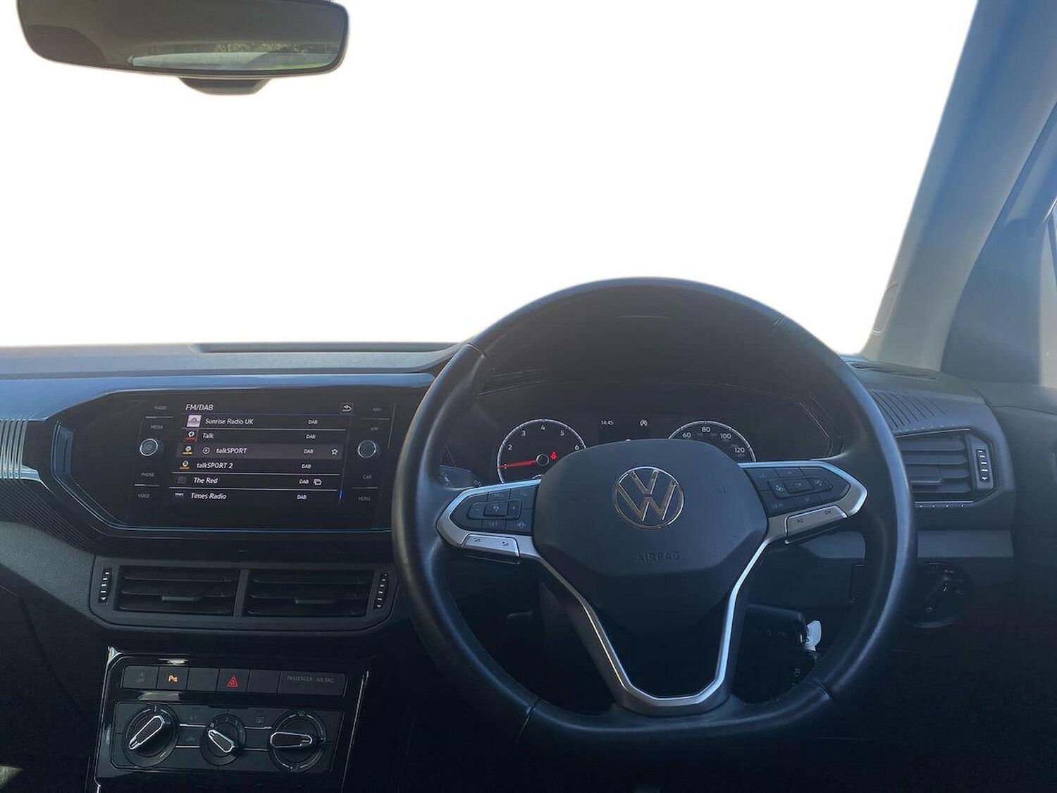 Used Volkswagen T-Cross 2022 for sale - 76531386: Photo 9