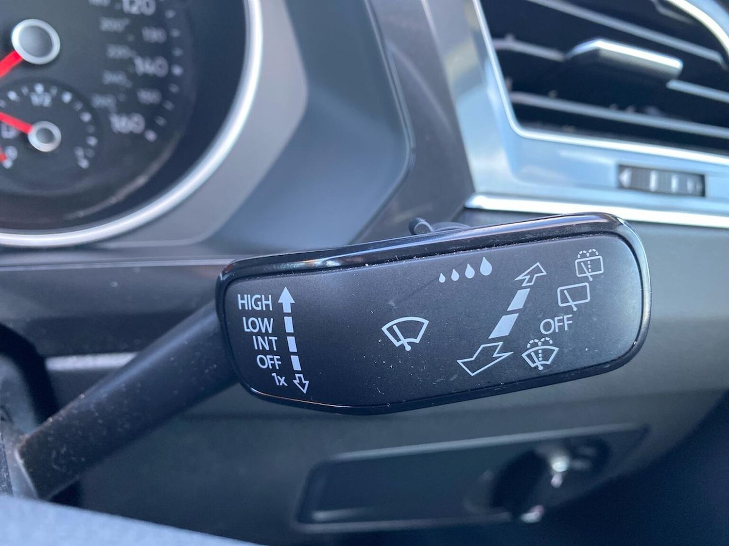 Used Volkswagen Tiguan 2022 for sale - 77528874: Photo 28