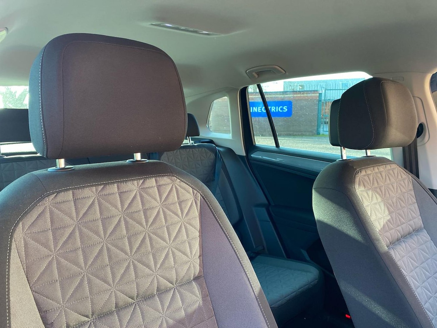 Used Volkswagen Tiguan 2022 for sale - 77528874: Photo 31