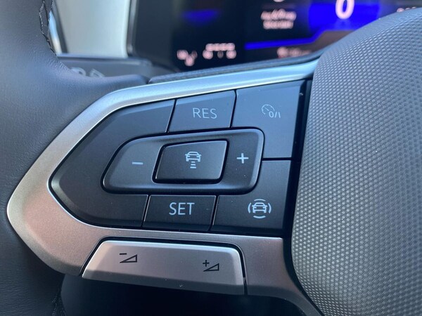 Used Volkswagen T-Roc 2025 for sale - 76149706: Photo 26