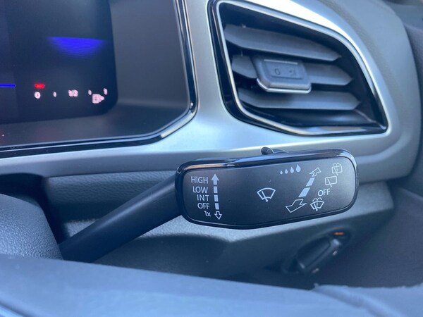 Used Volkswagen T-Roc 2025 for sale - 76149706: Photo 27