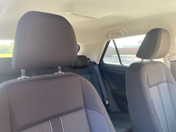 Used Volkswagen T-Roc 2025 for sale - 76149706: Photo 30