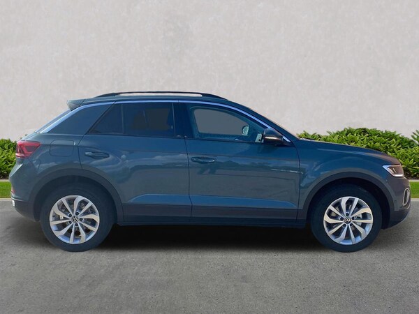 Used Volkswagen T-Roc 2025 for sale - 76149706: Photo 3