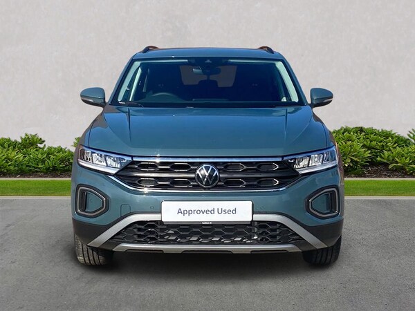 Used Volkswagen T-Roc 2025 for sale - 76149706: Photo 5