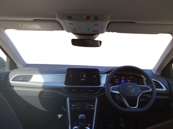 Used Volkswagen T-Roc 2025 for sale - 76149706: Photo 8