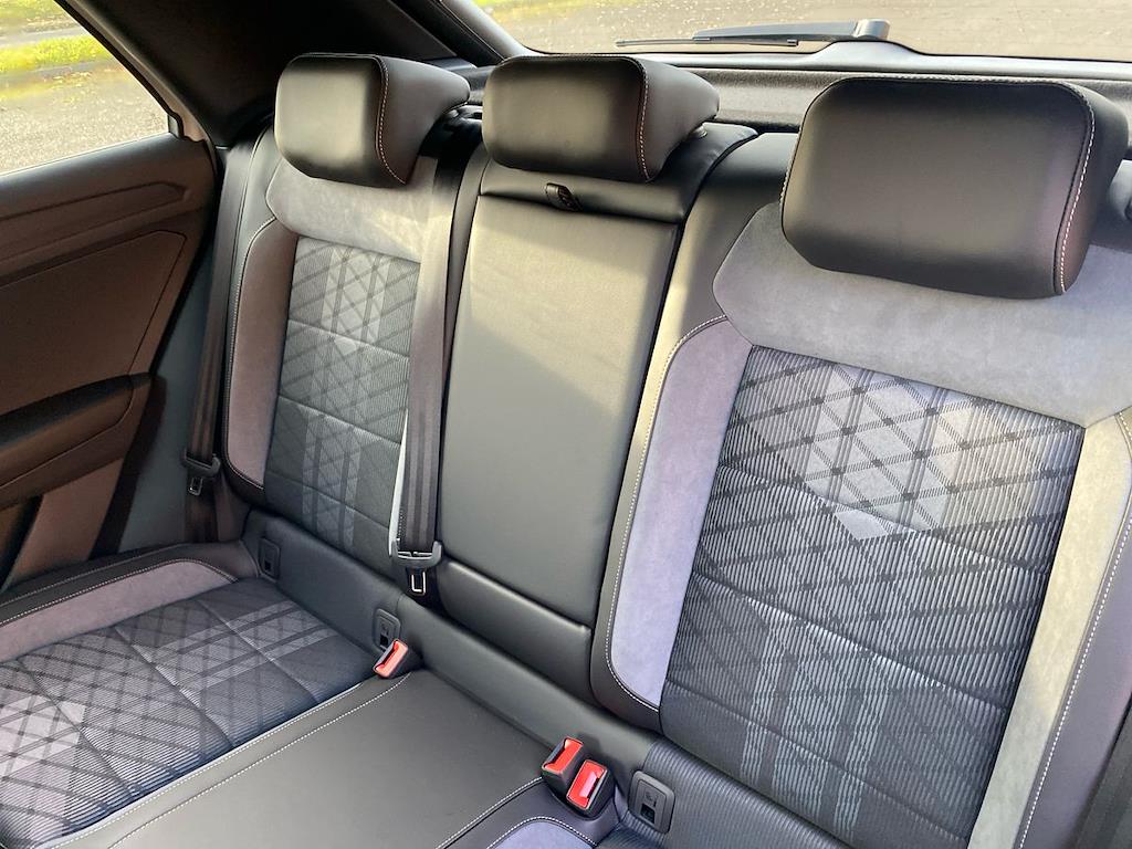 Used Volkswagen T-Roc 2025 for sale - 76490659: Photo 16