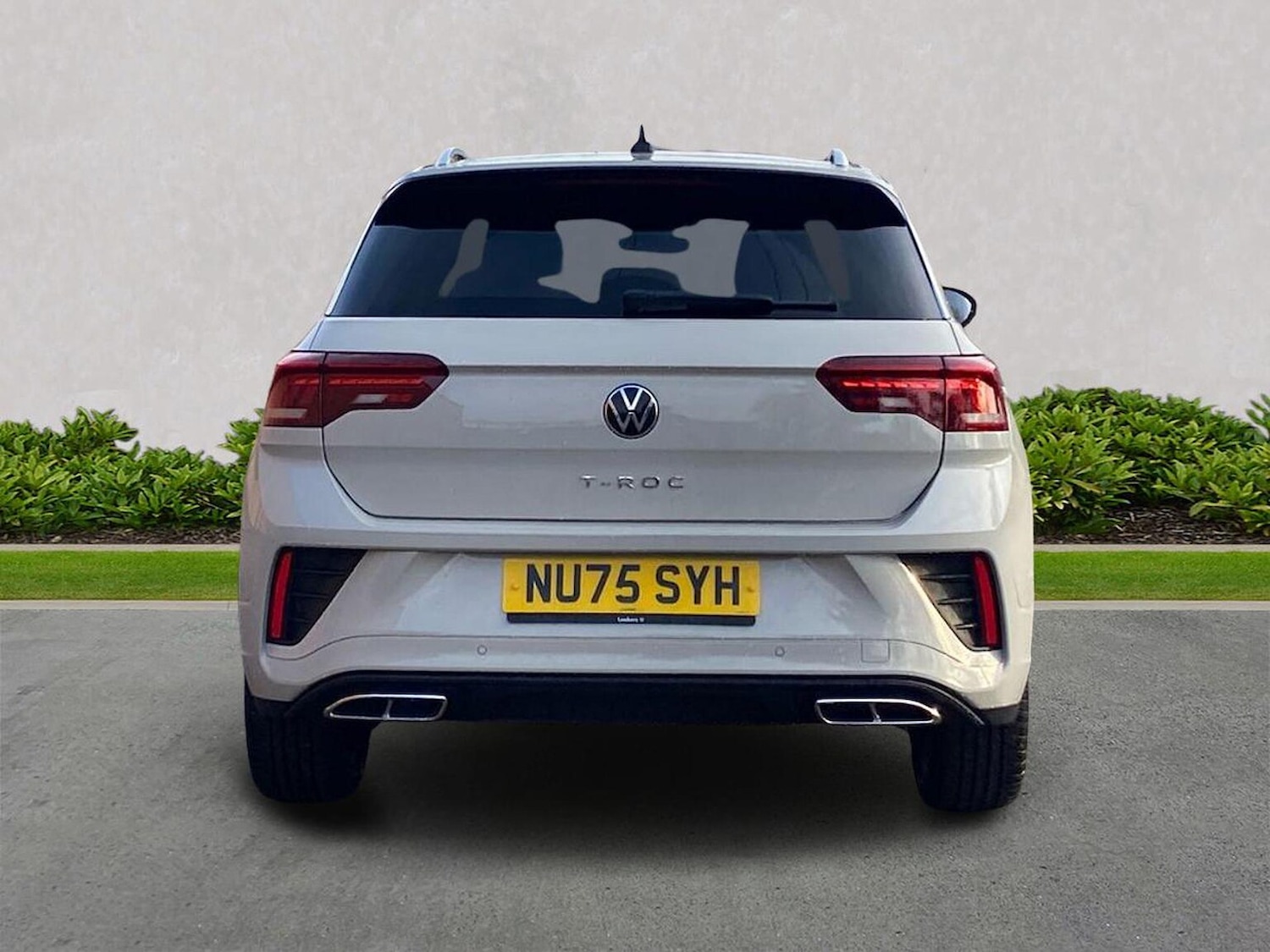 Used Volkswagen T-Roc 2025 for sale - 76490659: Photo 4