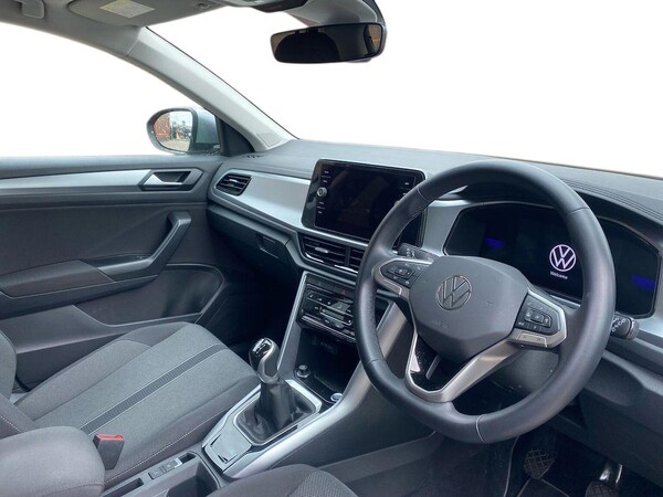Used Volkswagen T-Roc 2024 for sale - 75656107: Photo 15
