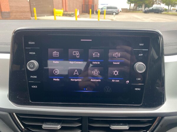 Used Volkswagen T-Roc 2024 for sale - 75656107: Photo 24