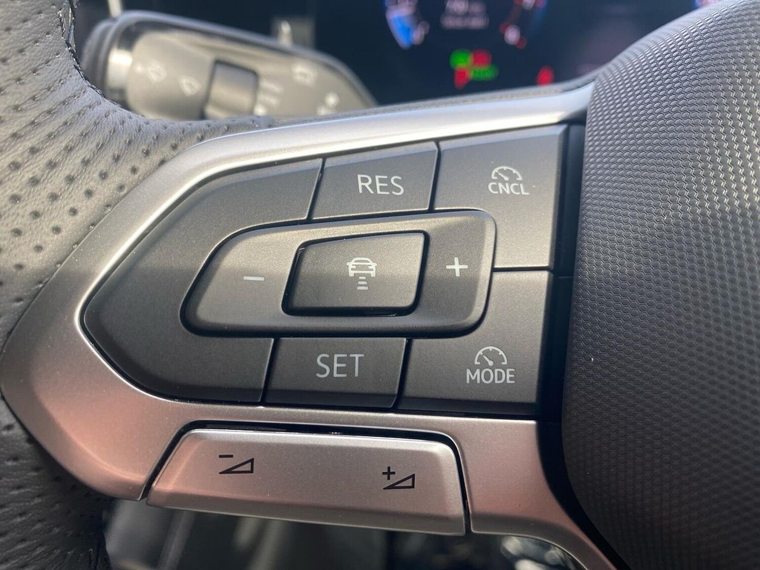 Used Volkswagen Tiguan 2025 for sale - 76149695: Photo 27