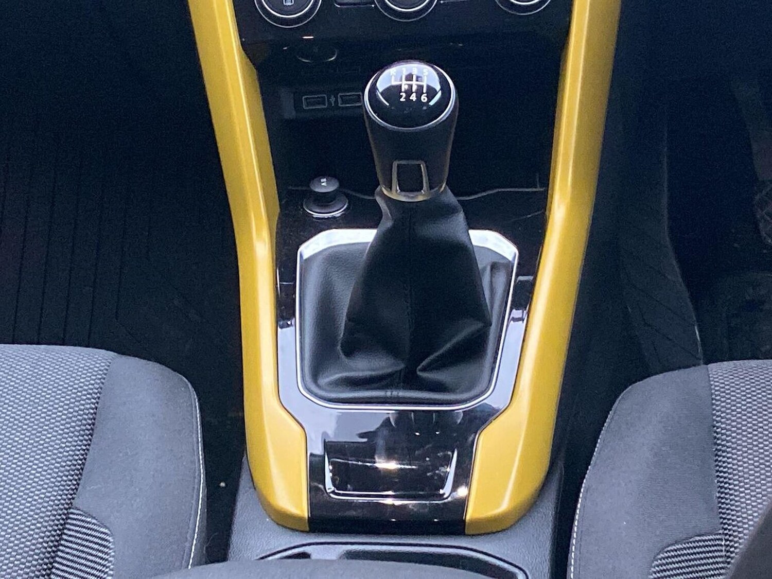 Used Volkswagen T-Roc 2020 for sale - 77603697: Photo 13