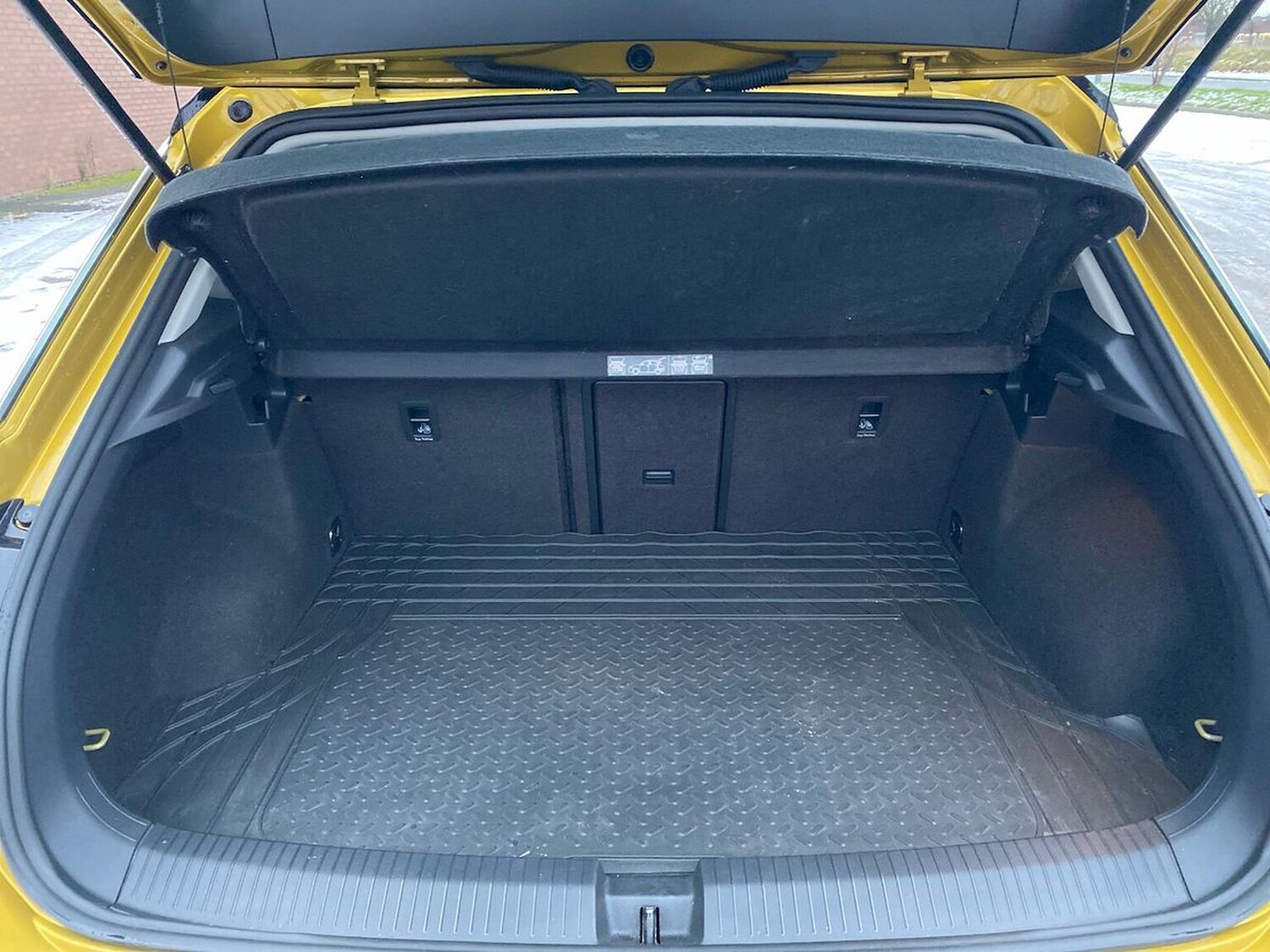 Used Volkswagen T-Roc 2020 for sale - 77603697: Photo 17