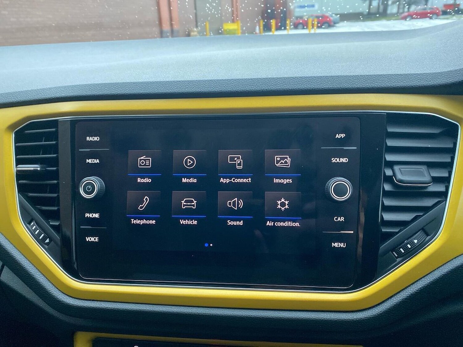 Used Volkswagen T-Roc 2020 for sale - 77603697: Photo 24