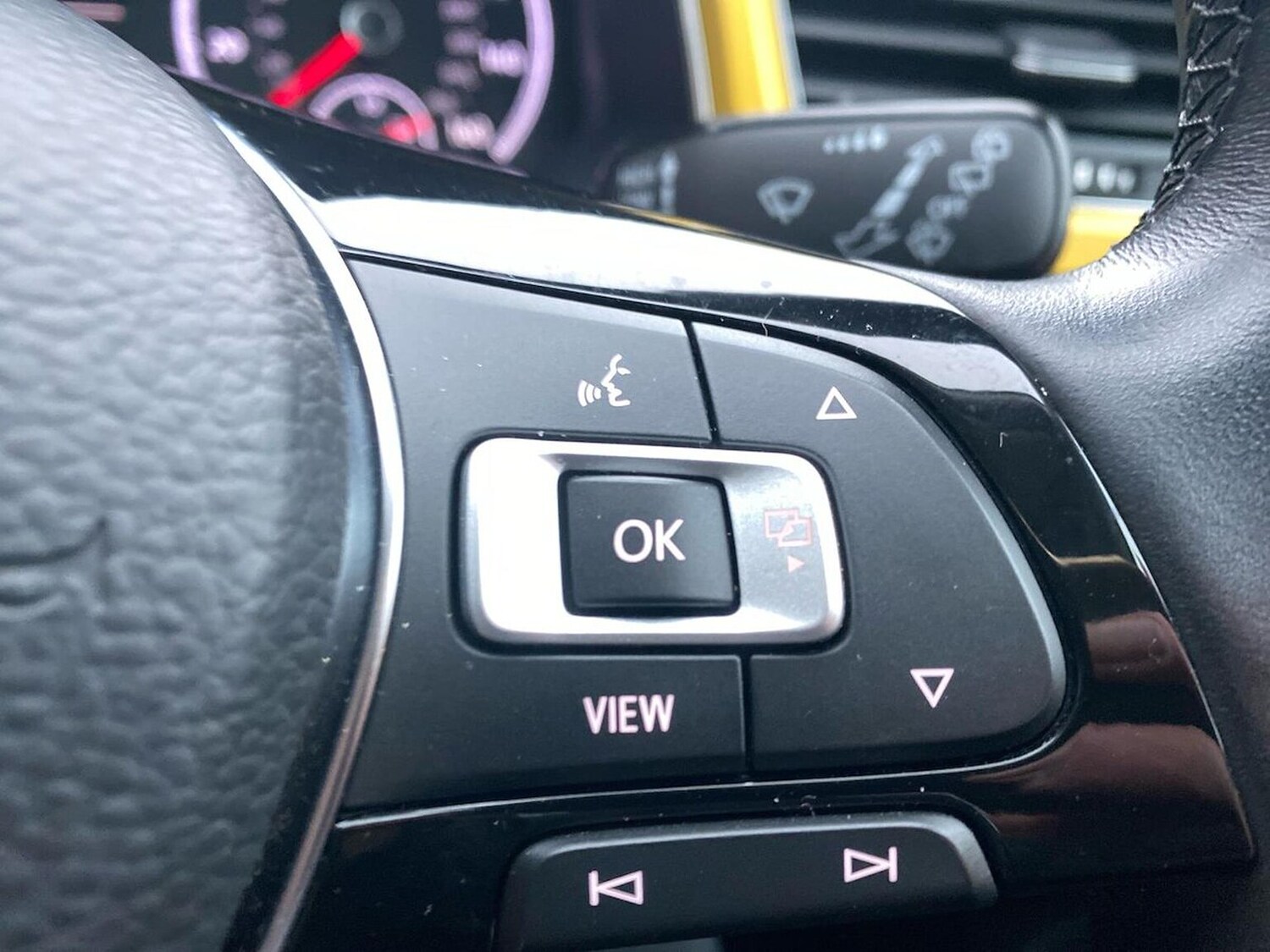 Used Volkswagen T-Roc 2020 for sale - 77603697: Photo 25