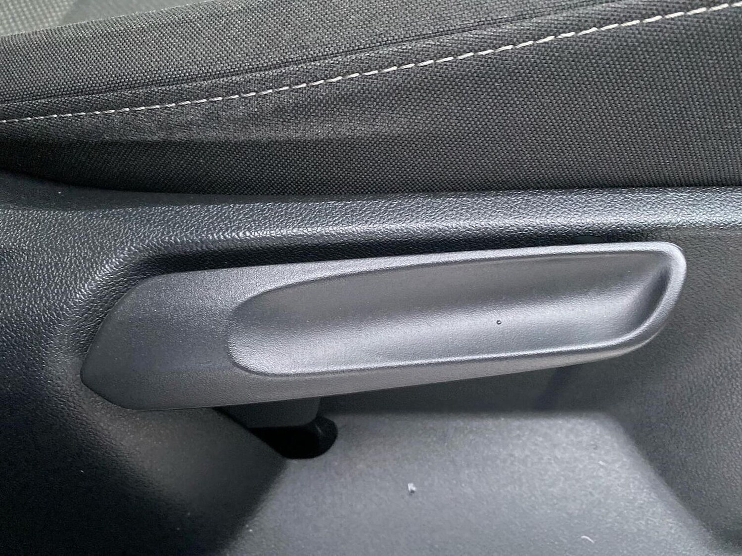 Used Volkswagen T-Roc 2020 for sale - 77603697: Photo 29