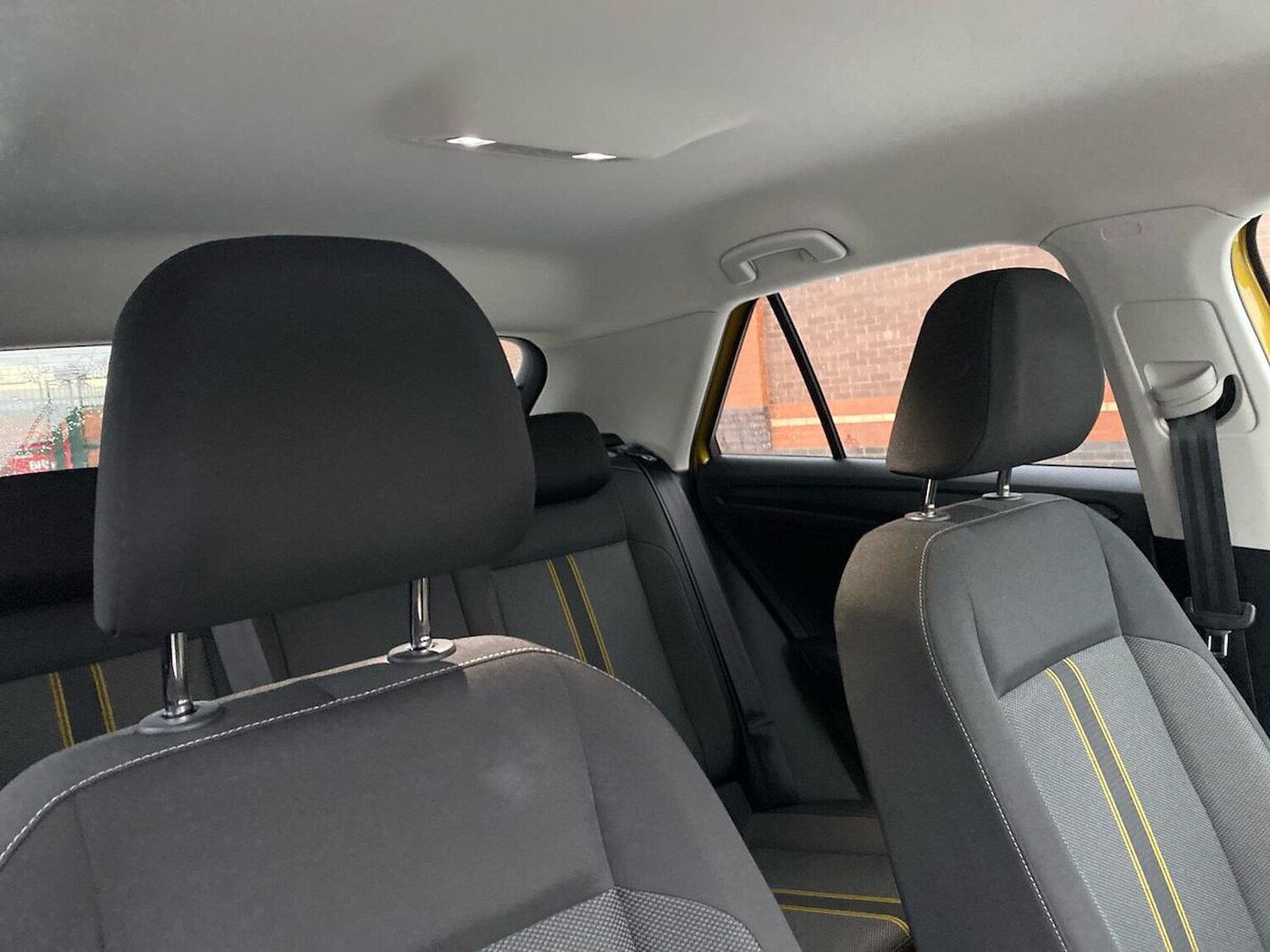 Used Volkswagen T-Roc 2020 for sale - 77603697: Photo 30