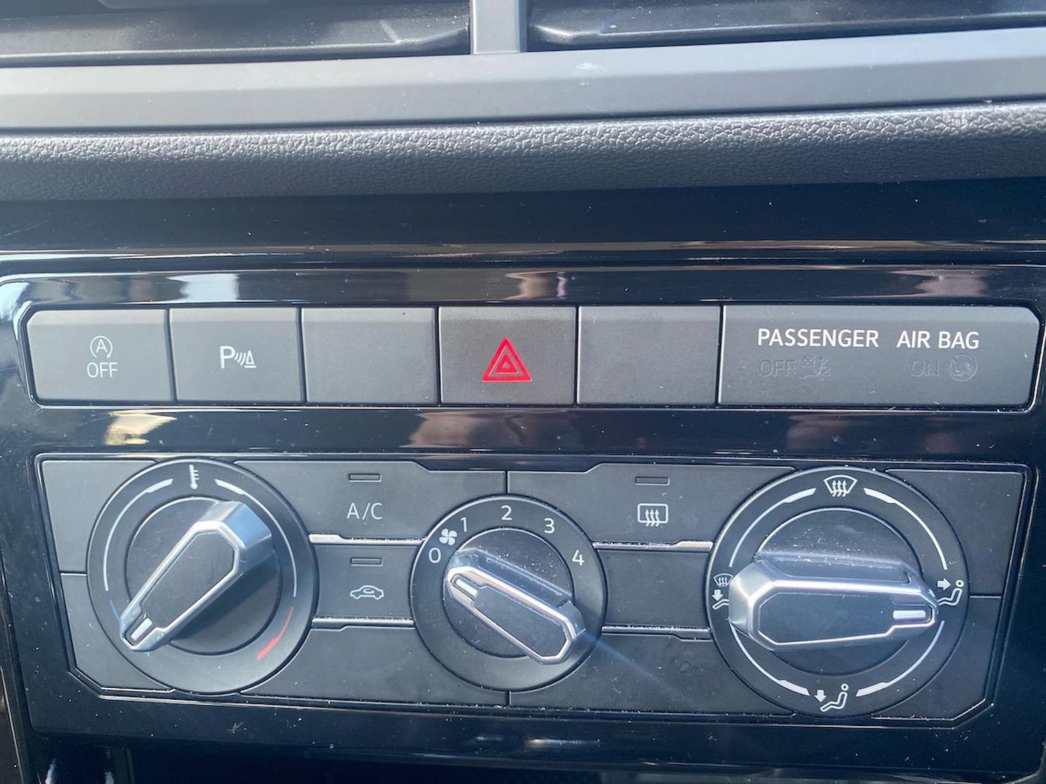 Used Volkswagen T-Cross 2022 for sale - 76650218: Photo 12