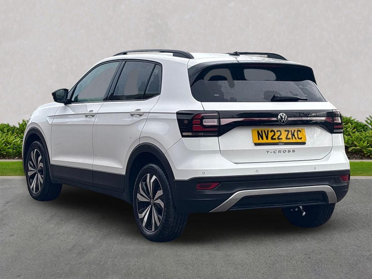 Used Volkswagen T-Cross 2022 for sale - 76650218: Photo 2