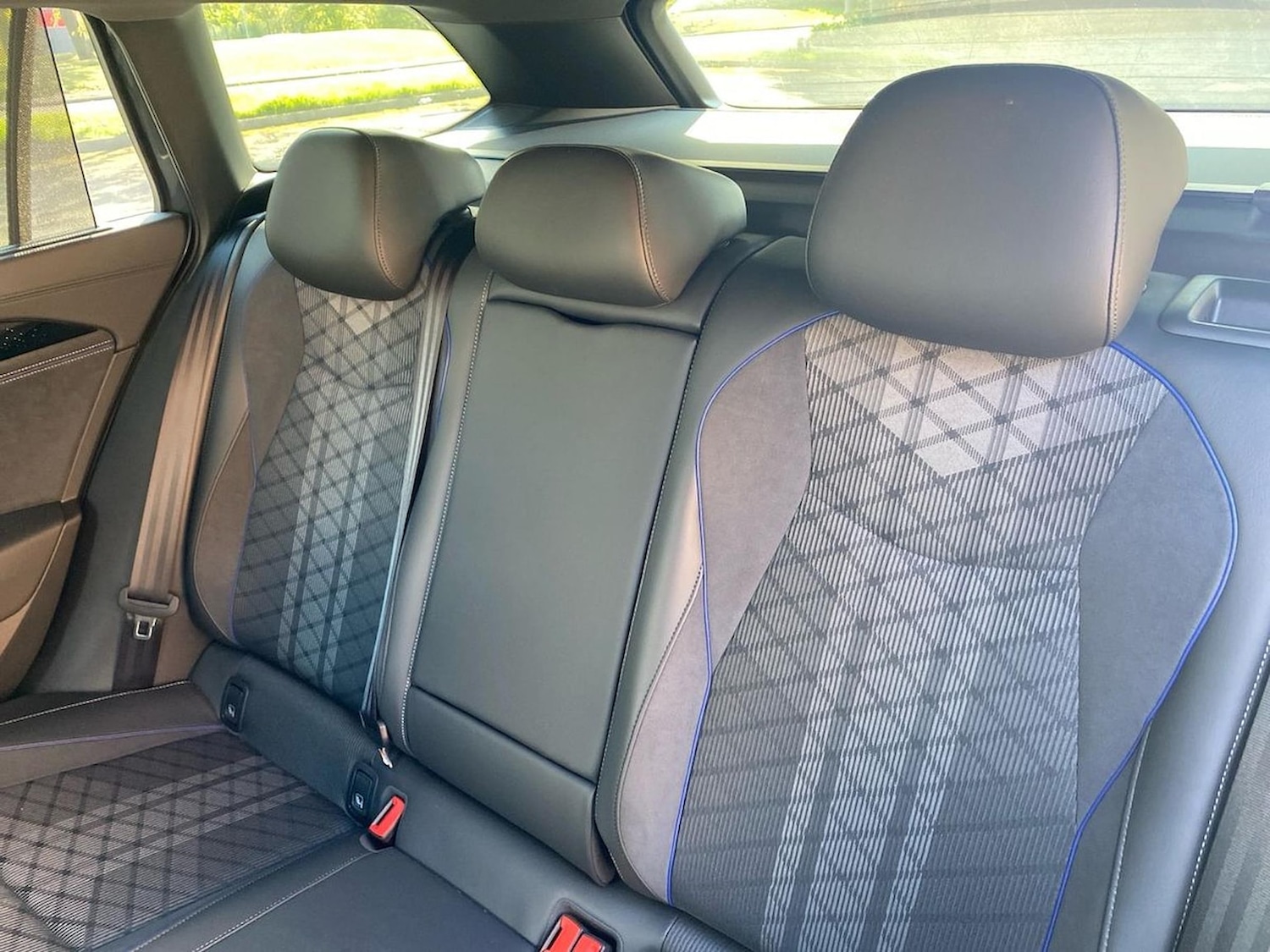 Used Volkswagen Passat 2025 for sale - 76402454: Photo 17