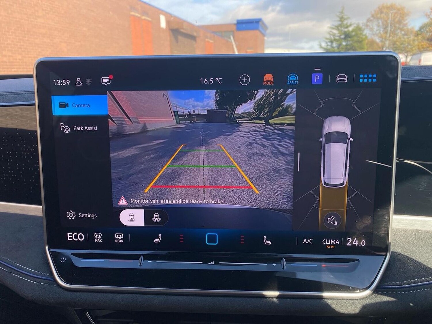 Used Volkswagen Passat 2025 for sale - 76402454: Photo 24