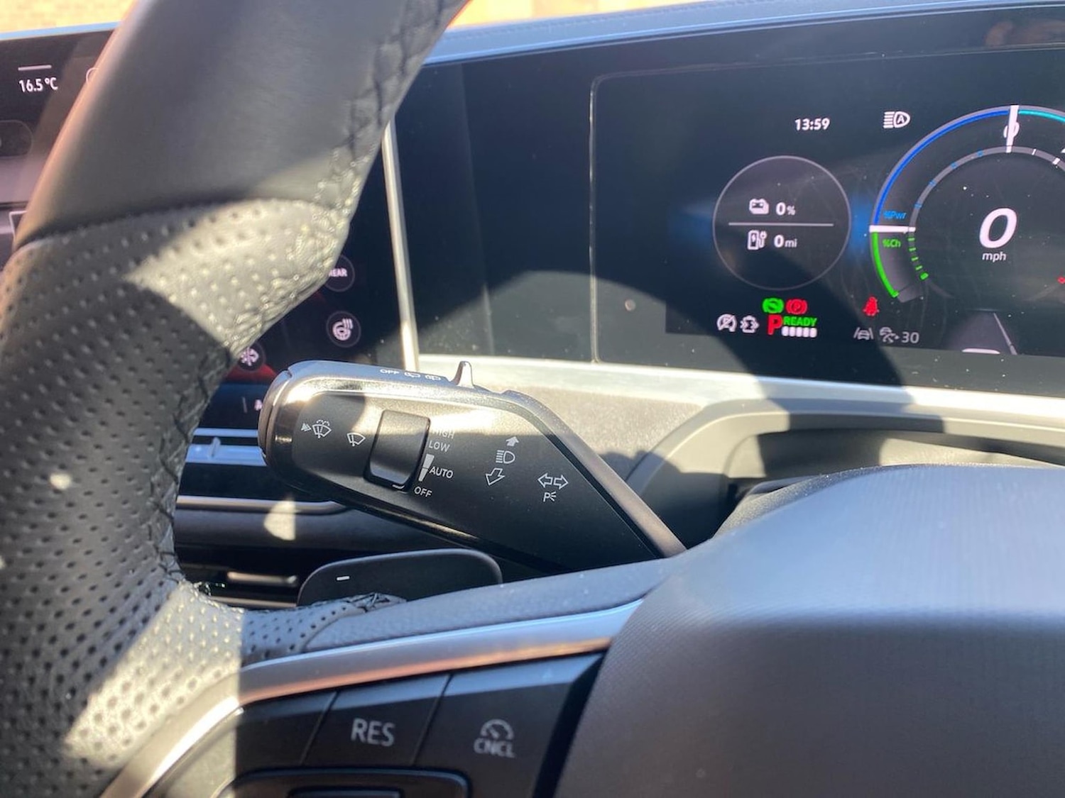 Used Volkswagen Passat 2025 for sale - 76402454: Photo 30