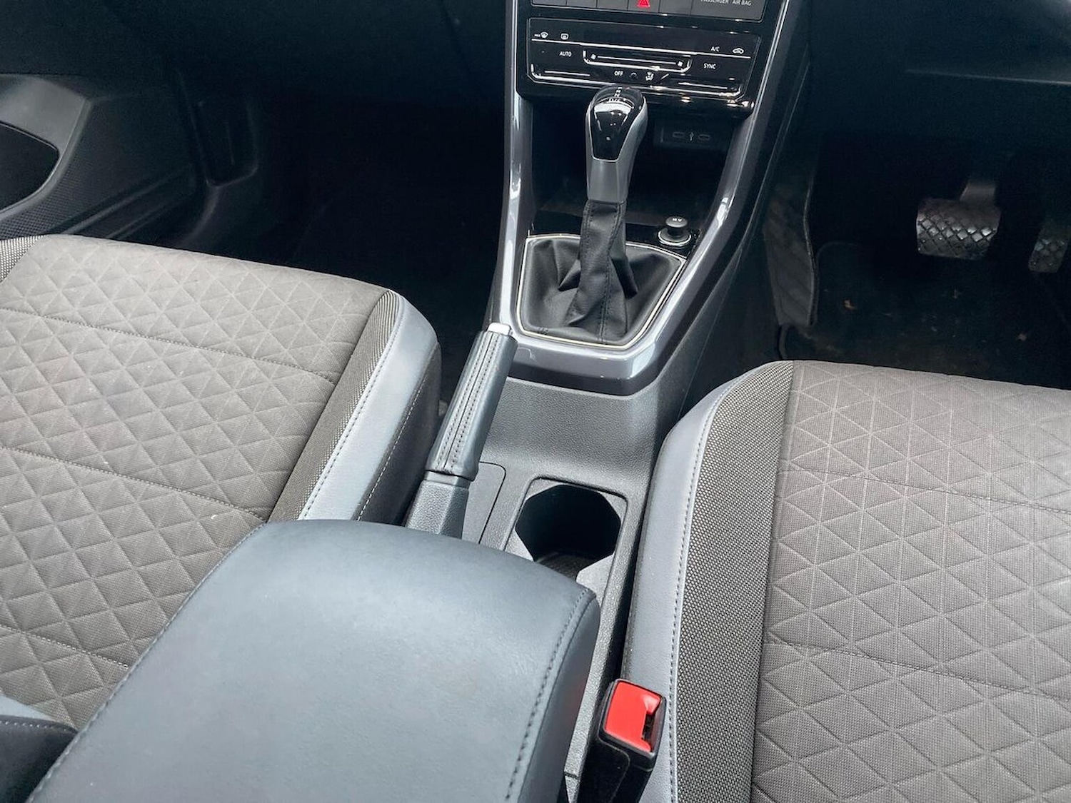 Used Volkswagen T-Cross 2022 for sale - 77062266: Photo 15