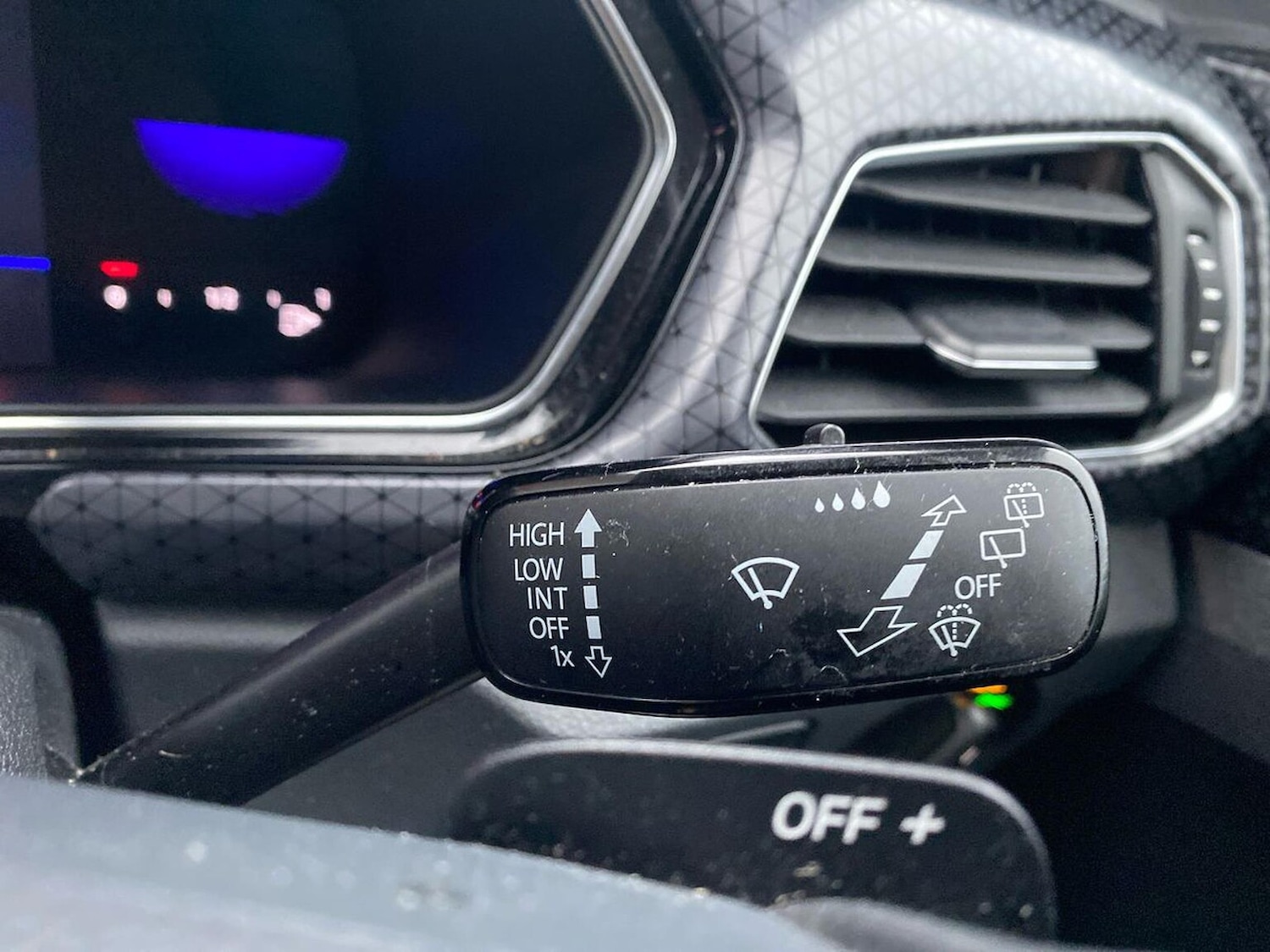 Used Volkswagen T-Cross 2022 for sale - 77062266: Photo 30