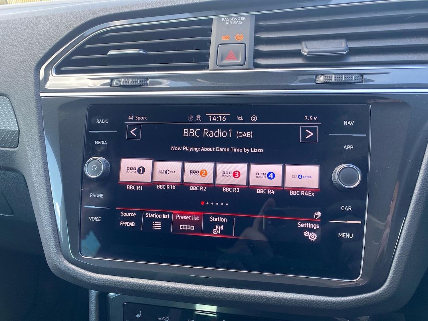 Used Volkswagen Tiguan 2023 for sale - 78198122: Photo 11