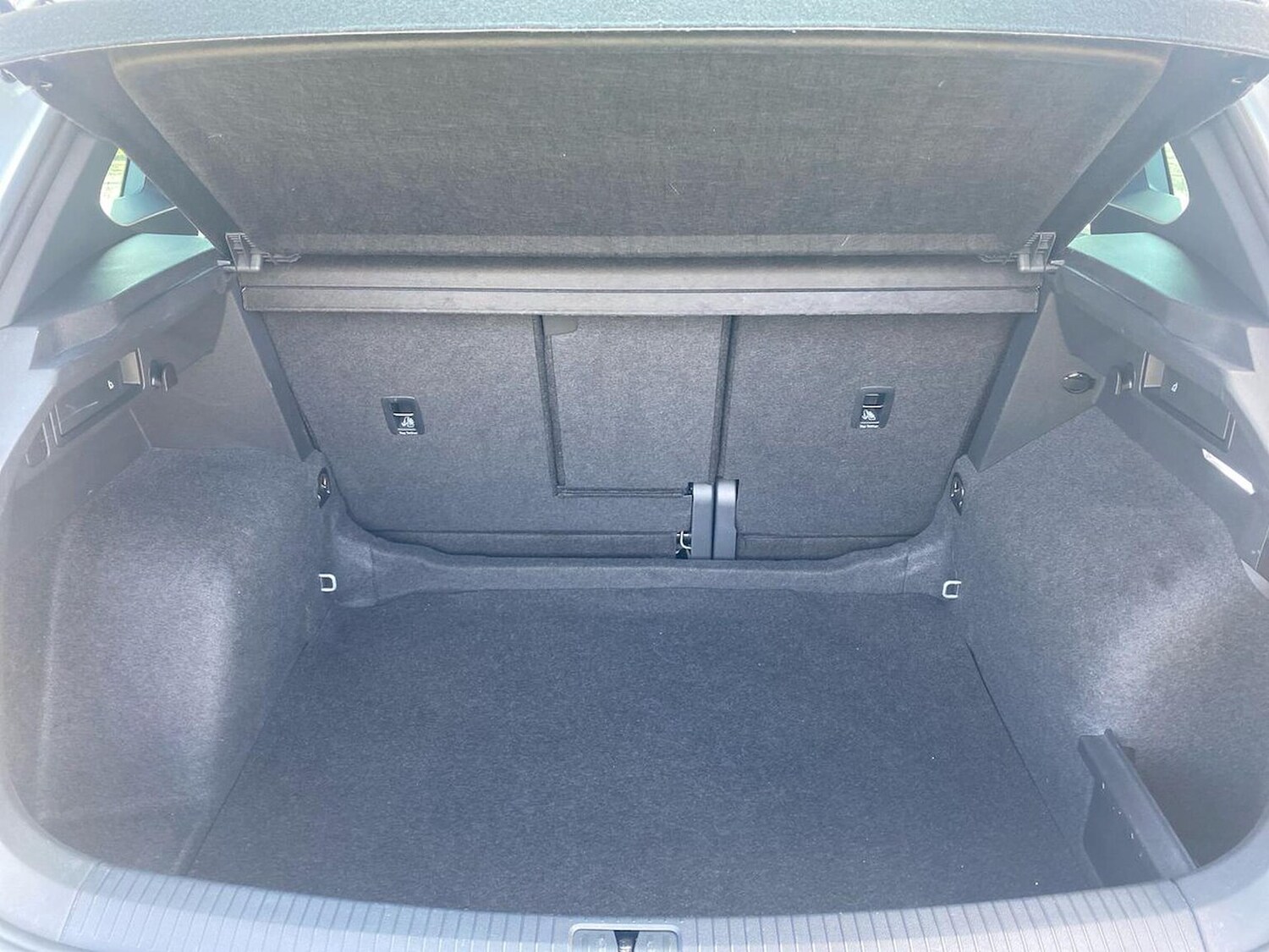 Used Volkswagen Tiguan 2023 for sale - 78198122: Photo 17