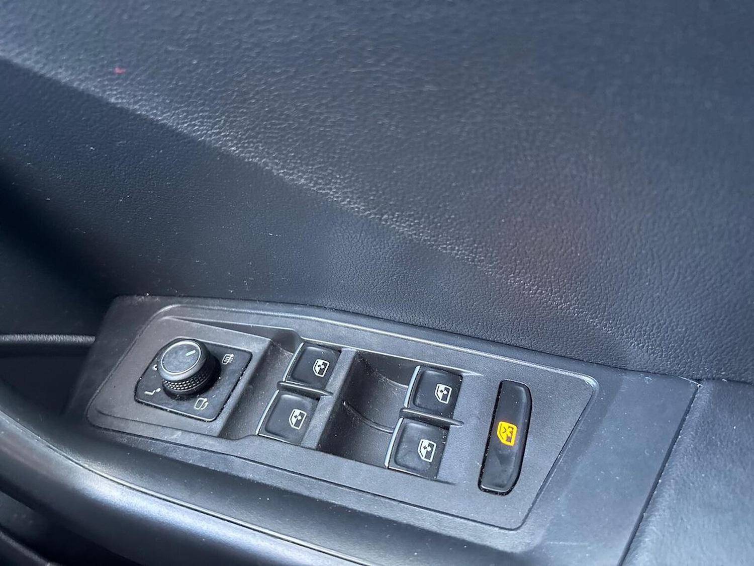 Used Volkswagen T-Roc 2019 for sale - 77003688: Photo 21