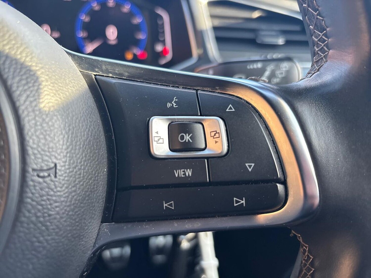 Used Volkswagen T-Roc 2019 for sale - 77003688: Photo 26