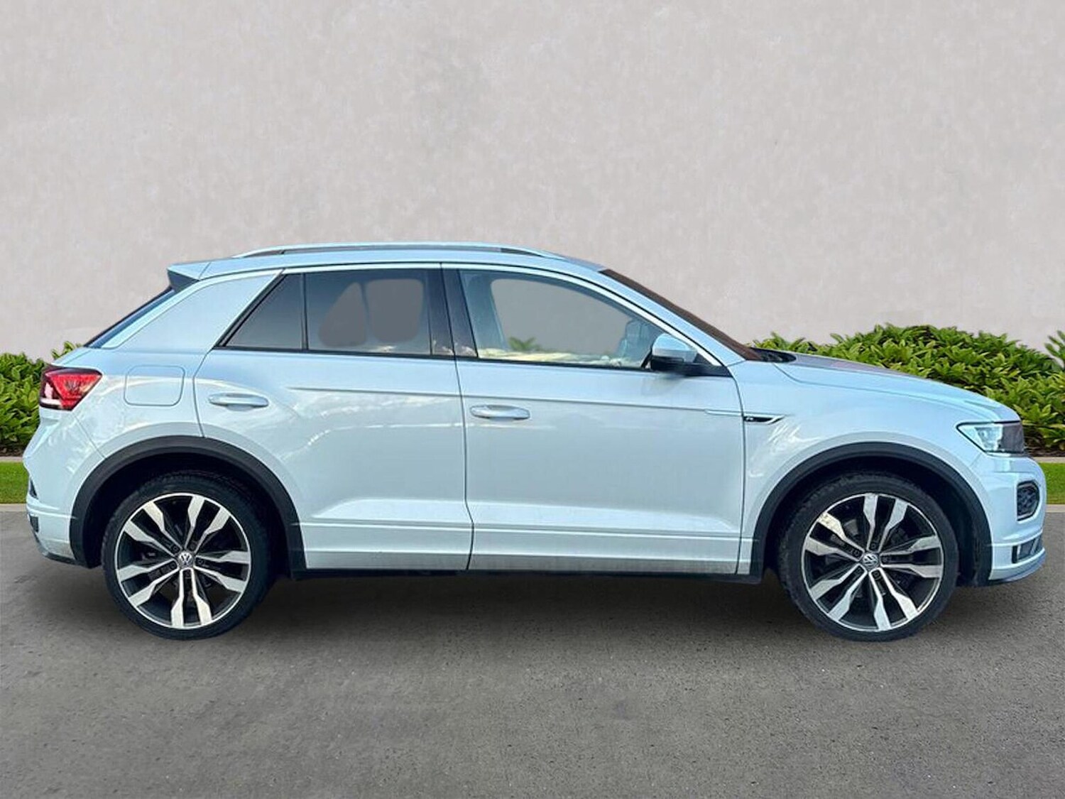 Used Volkswagen T-Roc 2019 for sale - 77003688: Photo 3