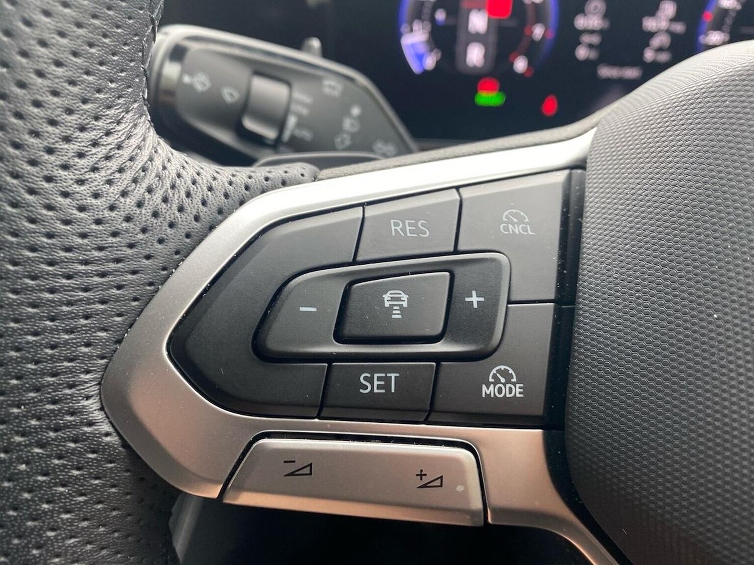 Used Volkswagen Tiguan 2025 for sale - 76292998: Photo 27