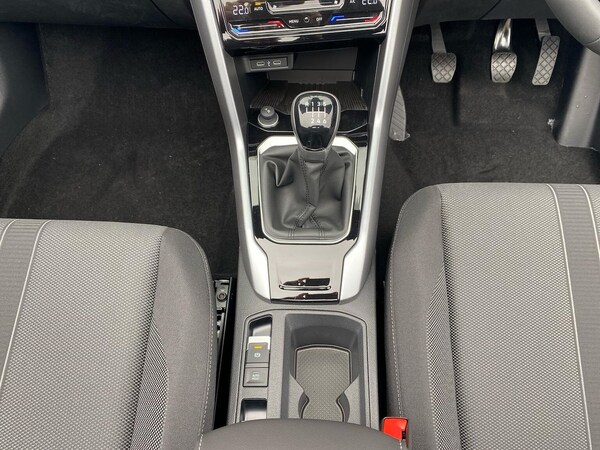 Used Volkswagen T-Roc 2025 for sale - 75505304: Photo 13